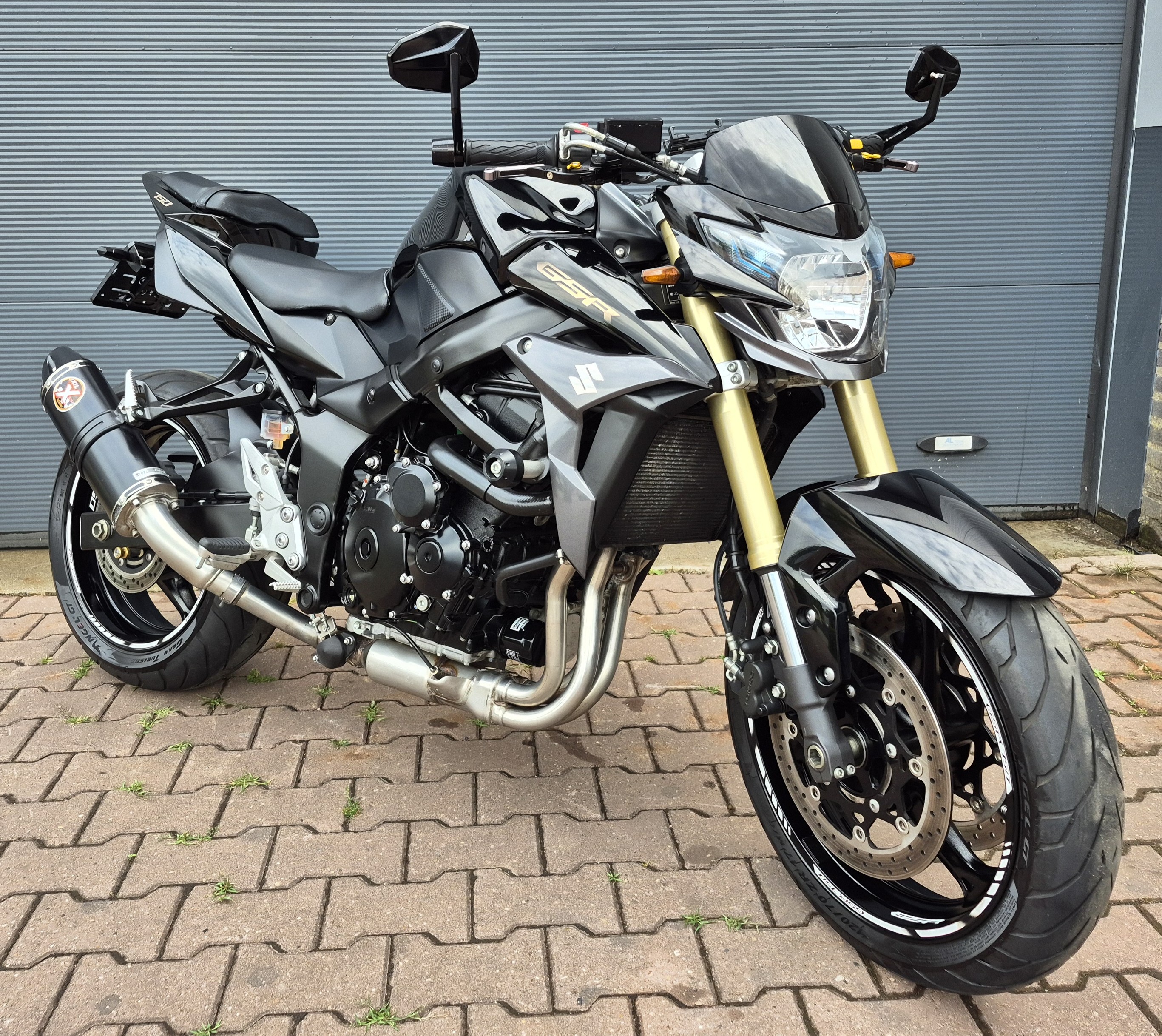 /Merken - modellen/Suzuki /Merken - modellen/Suzuki/GSR 750